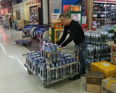 【系列】綏芬河成為中國(guó)最大的俄貨集散地