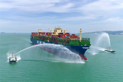 攜手共促'絲路海運'港航貿(mào)一體化發(fā)展——專訪福建港口集團黨委書記、董事長陳志平